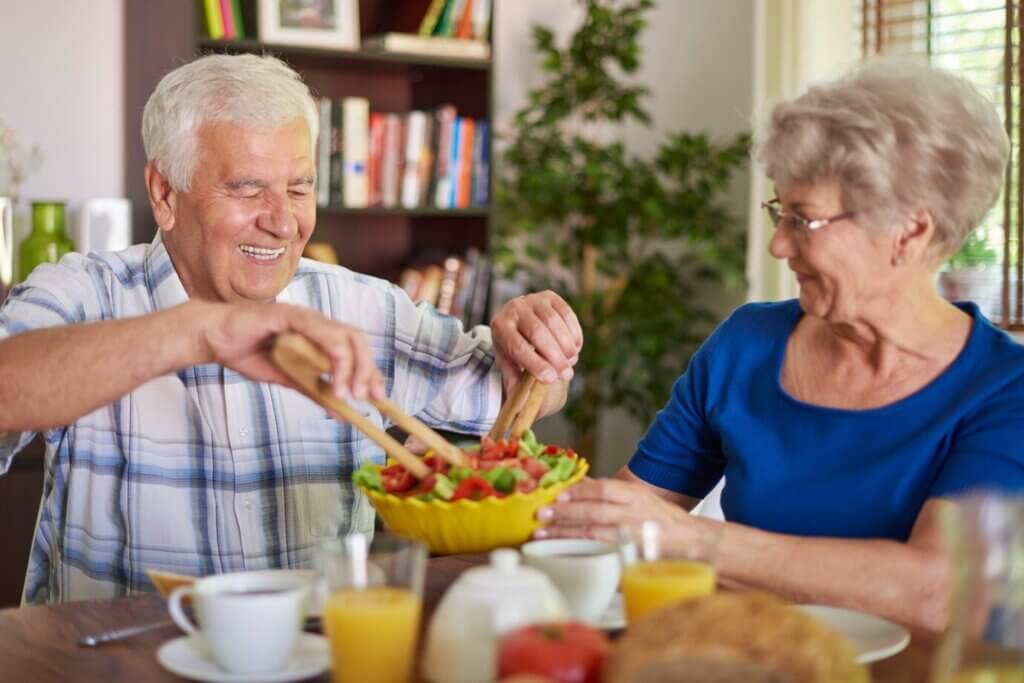 Nutrition for Healthy Senior Teeth